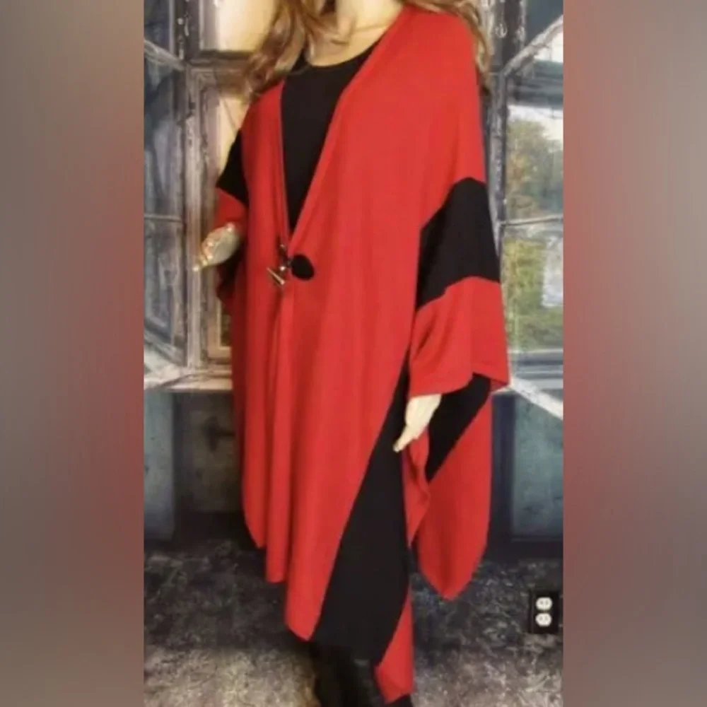MICHAEL KORS PONCHO L/XL - Picture 8 of 9
